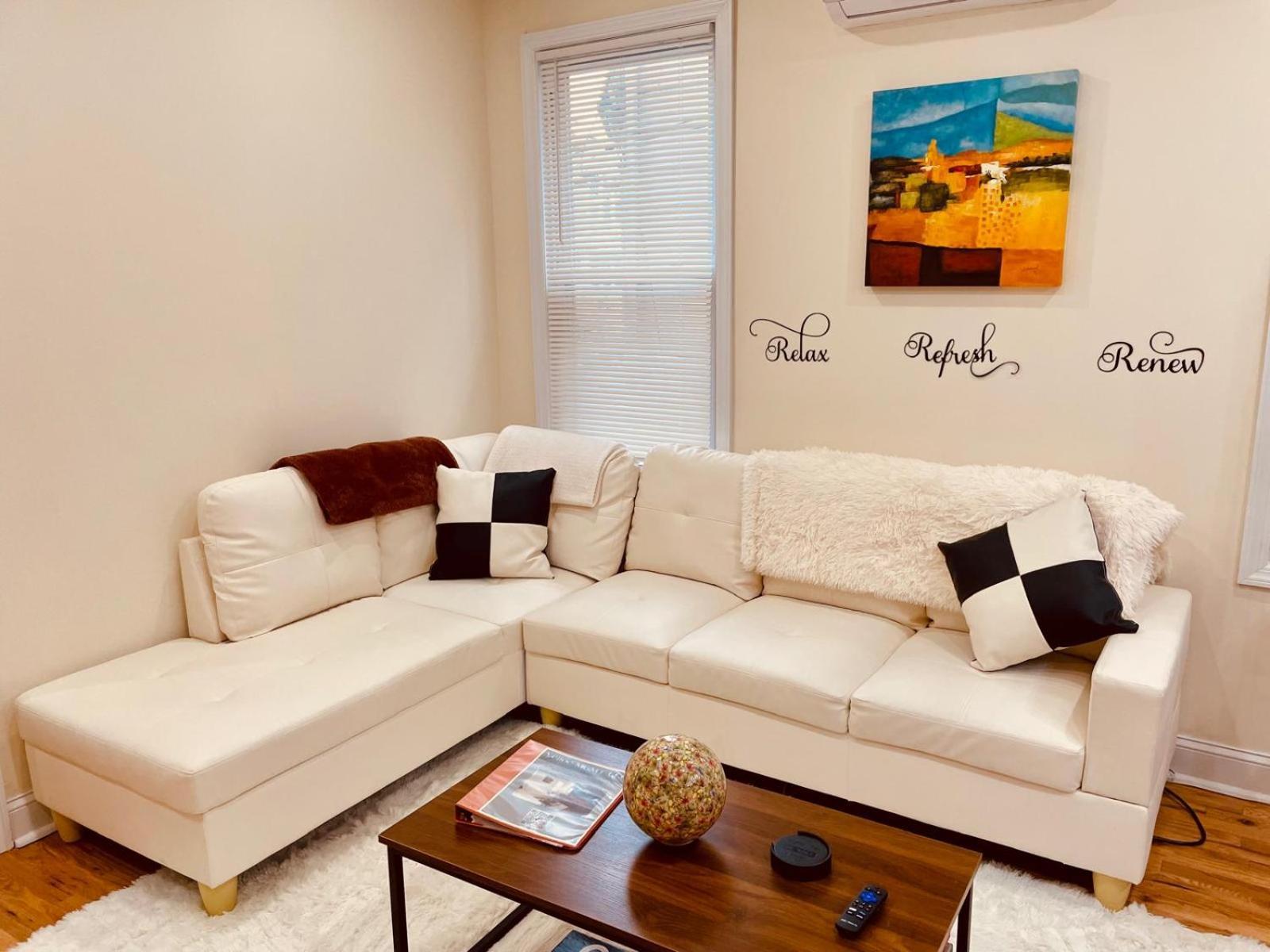 Appartement Ooohlala! 2 Beds And 2 Full Baths W/Free Parking à Newark Extérieur photo
