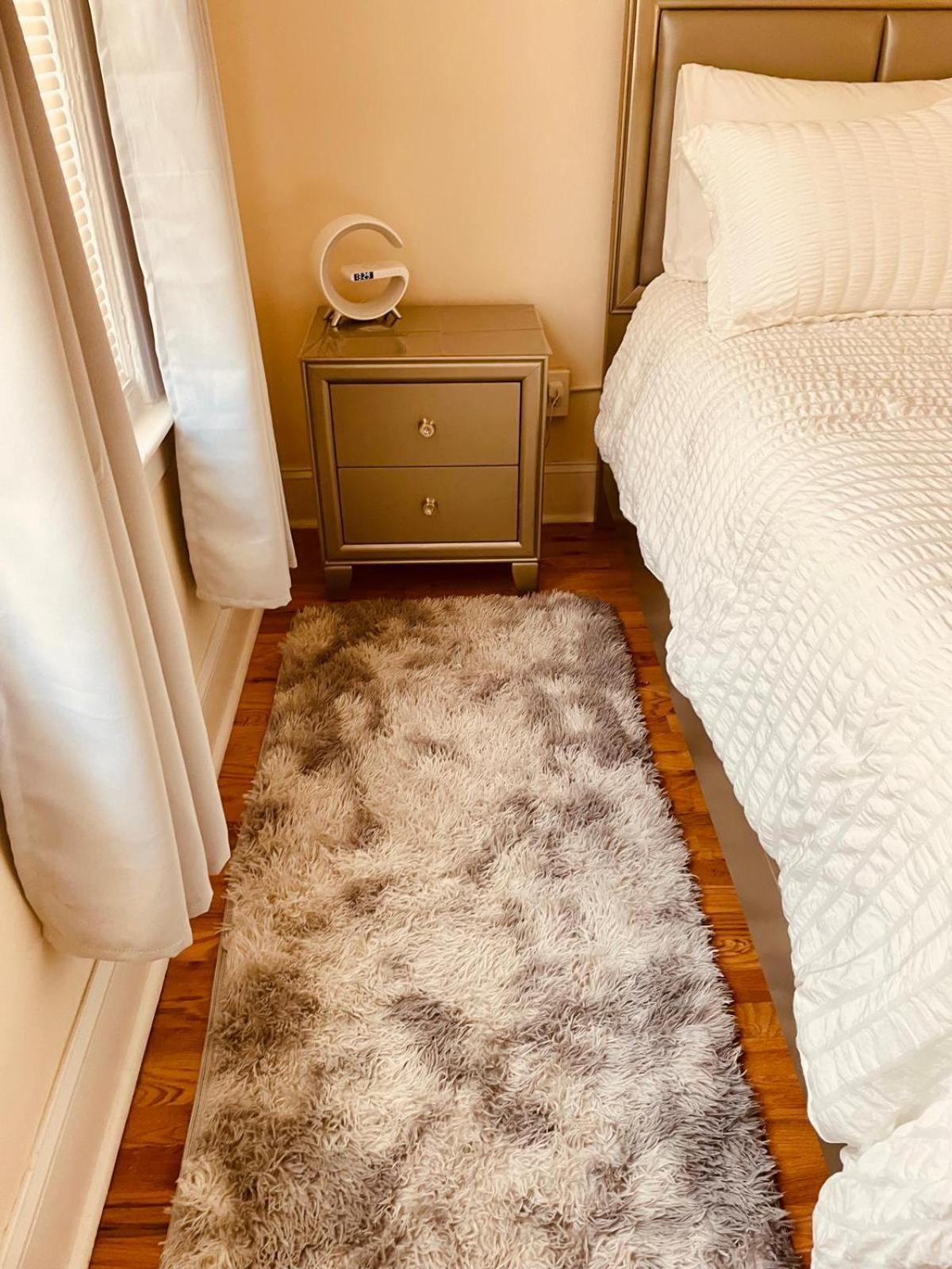 Appartement Ooohlala! 2 Beds And 2 Full Baths W/Free Parking à Newark Extérieur photo